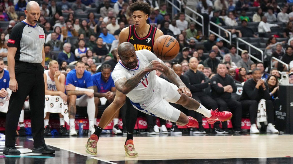 LOOK: PJ Tucker dives for the ball and other pictures of the day in the NBA